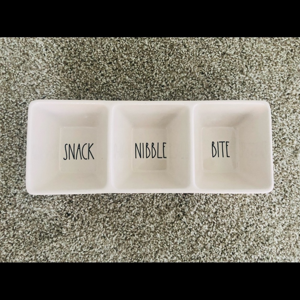 Rae Dunn Snack Nibble Bite Dish